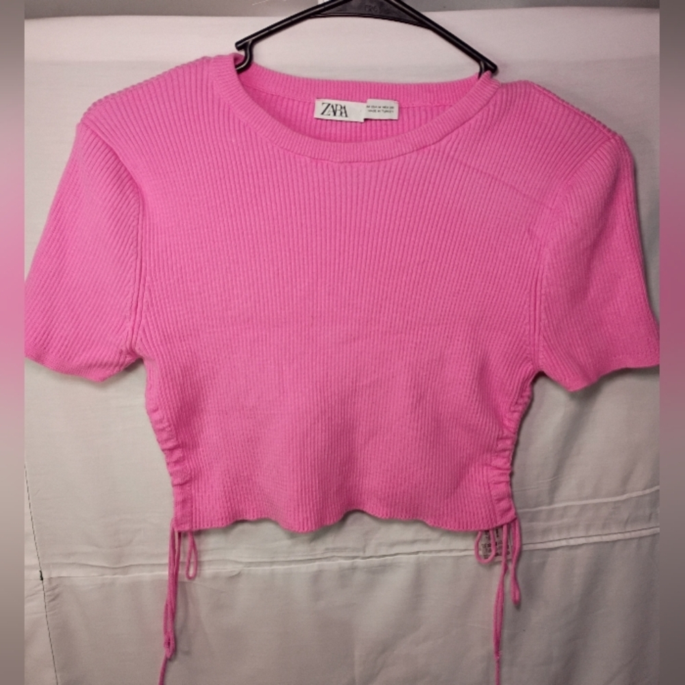 Zara Vibrant Pink Ribbed Crop Top